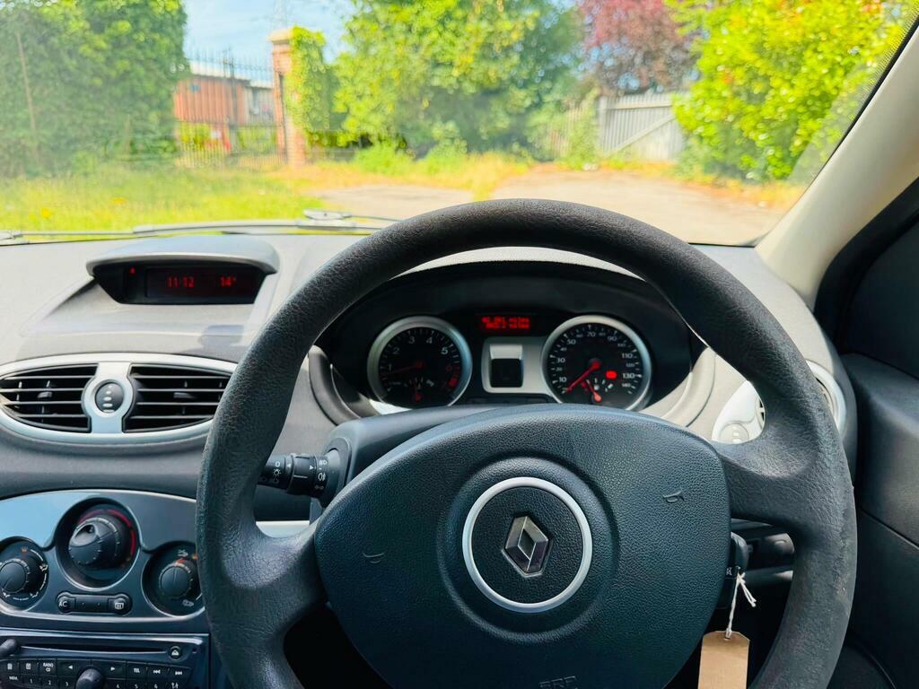 Renault Clio 1.1L Bizu 75 Bhp Black #40