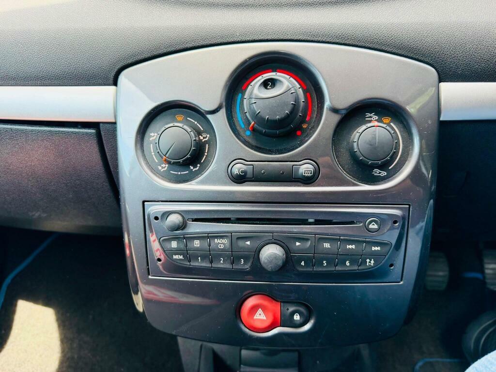 Renault Clio 1.1L Bizu 75 Bhp Black #35