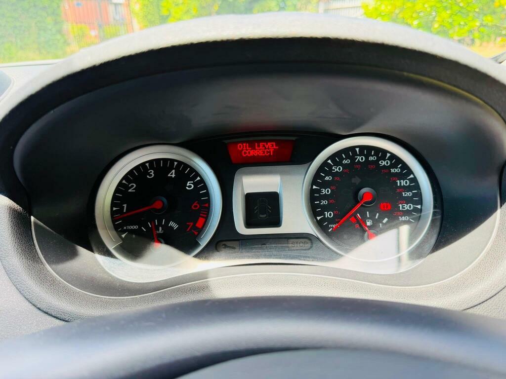 Renault Clio 1.1L Bizu 75 Bhp Black #33