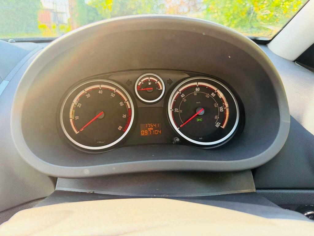 Vauxhall Corsa 1.2I 16V Sxi Black #44