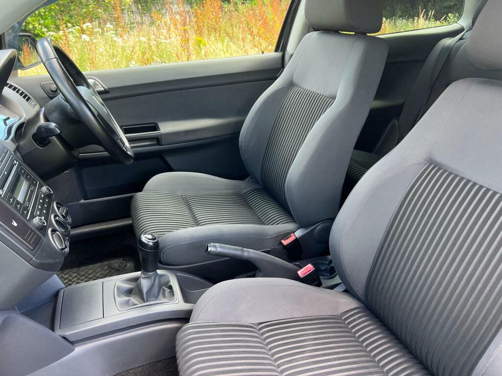 Volkswagen Polo 1.2 E 54 Bhp Silver #24