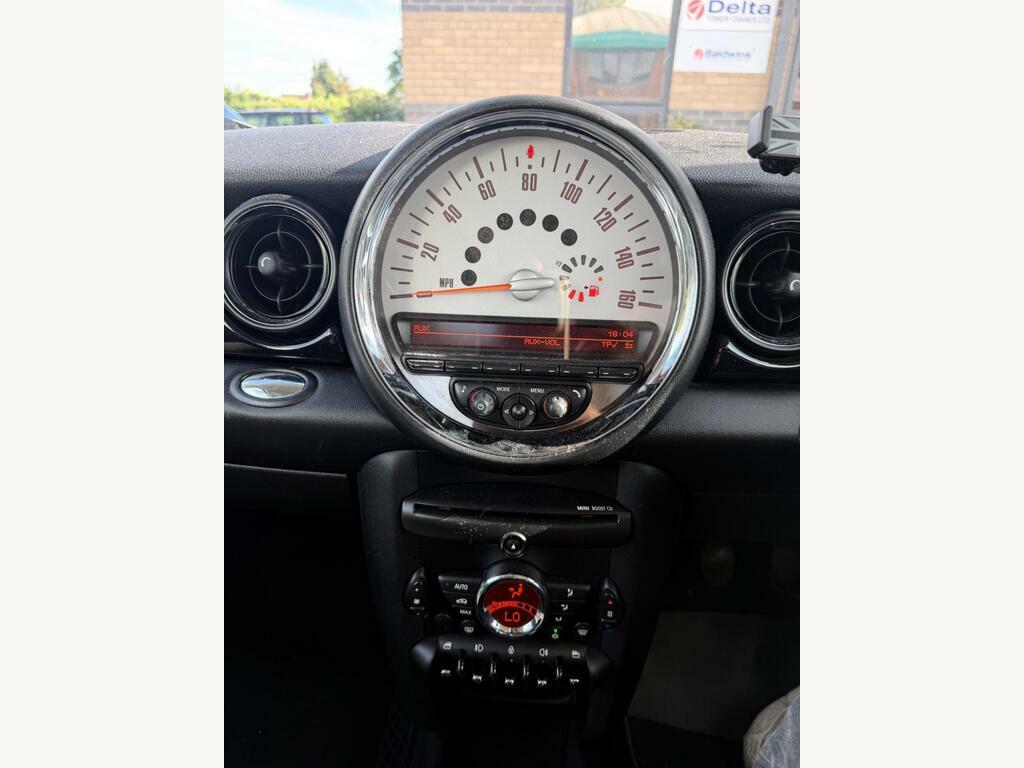 Mini Hatch 1.6 Cooper S Euro Silver #33