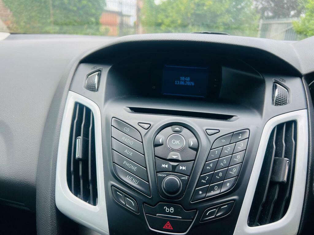 Ford Focus Hatchback 1.6 Zetec Euro 5 201261 Silver #39