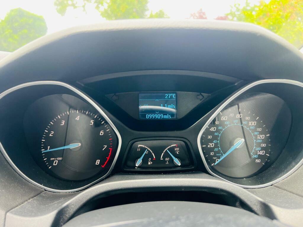 Ford Focus Hatchback 1.6 Zetec Euro 5 201261 Silver #50
