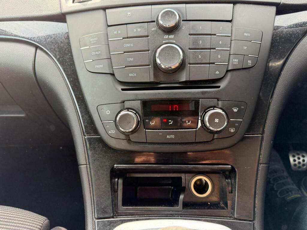 Vauxhall Insignia  Silver #36