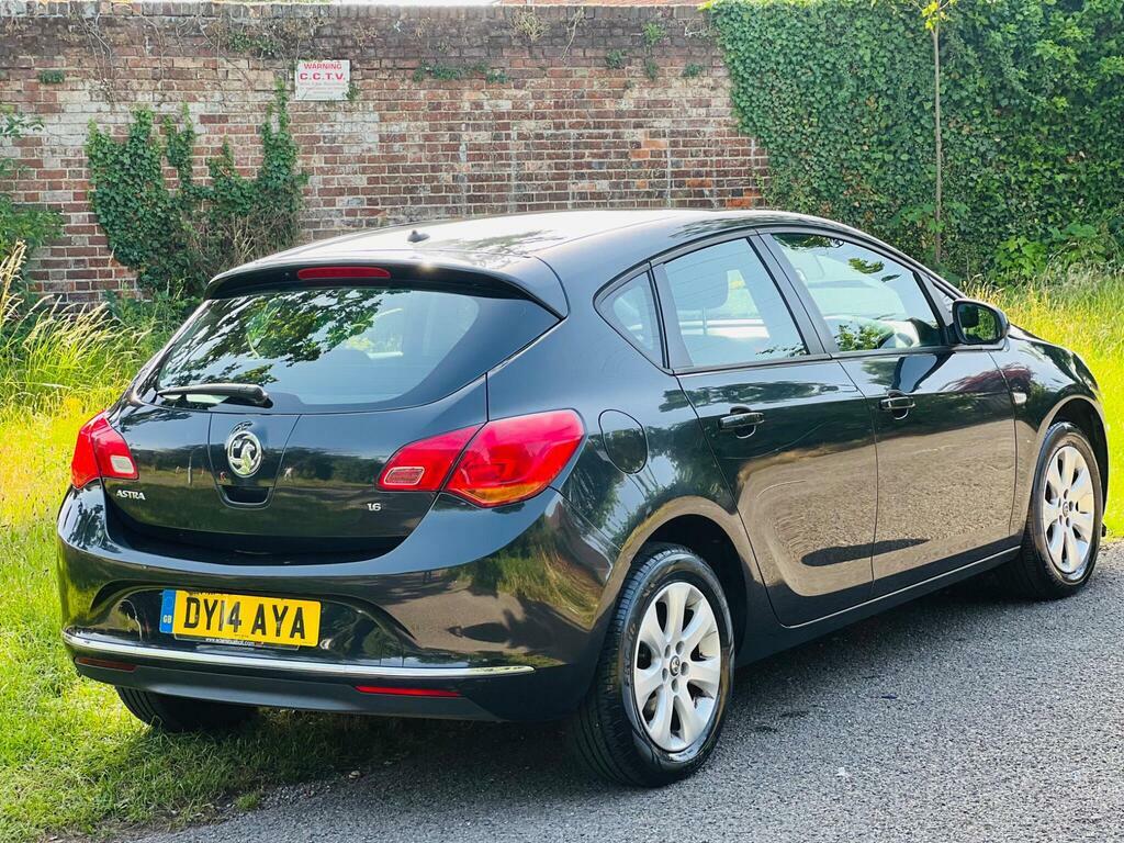 Vauxhall Astra Design Red #14