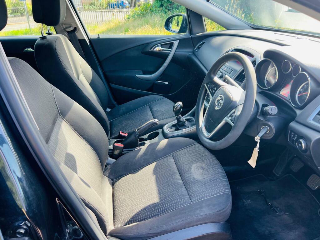 Vauxhall Astra Design Red #27