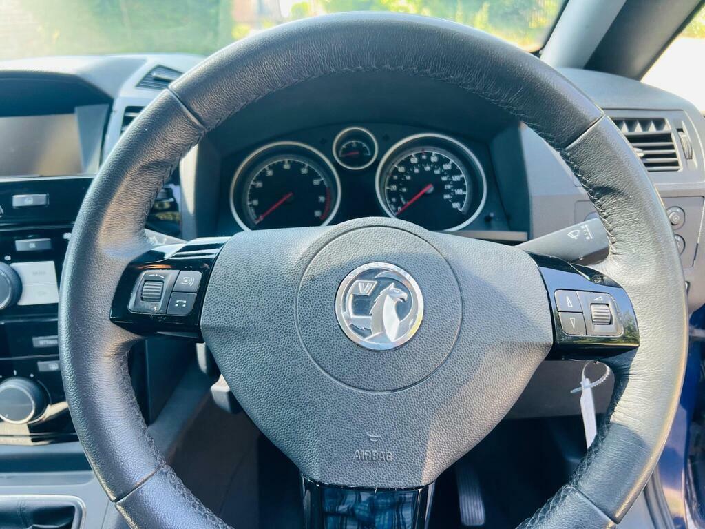 Vauxhall Zafira 1.4 Sri 138 Bhp White #41