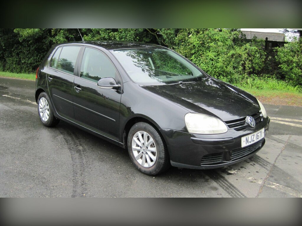 Volkswagen Golf 1.6 Fsi Match Black