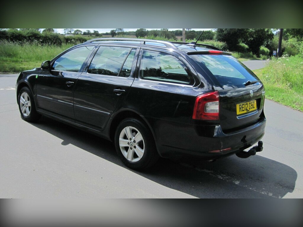 Skoda Octavia Hatchback Grey #13