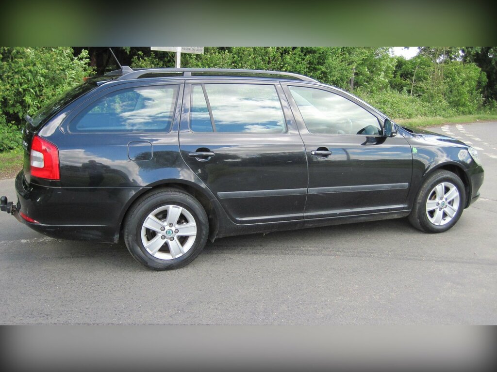 Skoda Octavia Hatchback Grey #19
