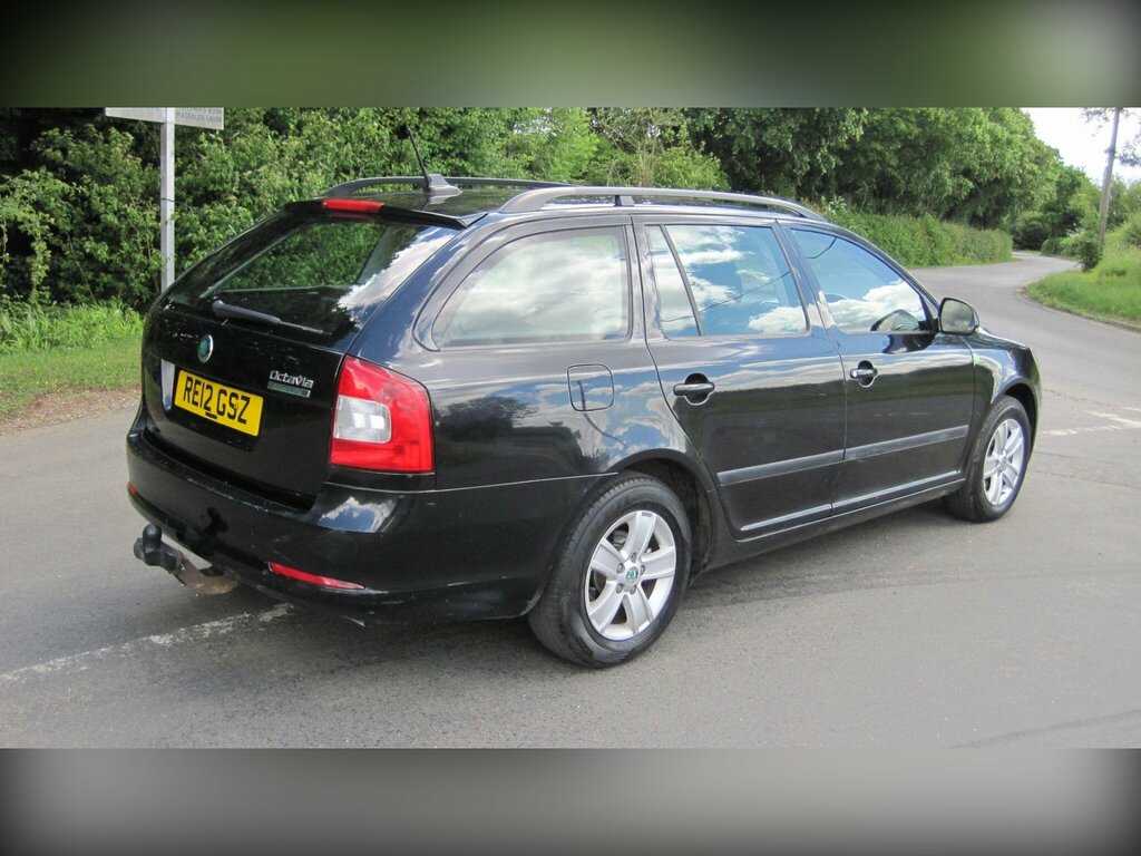 Skoda Octavia Hatchback Grey #18