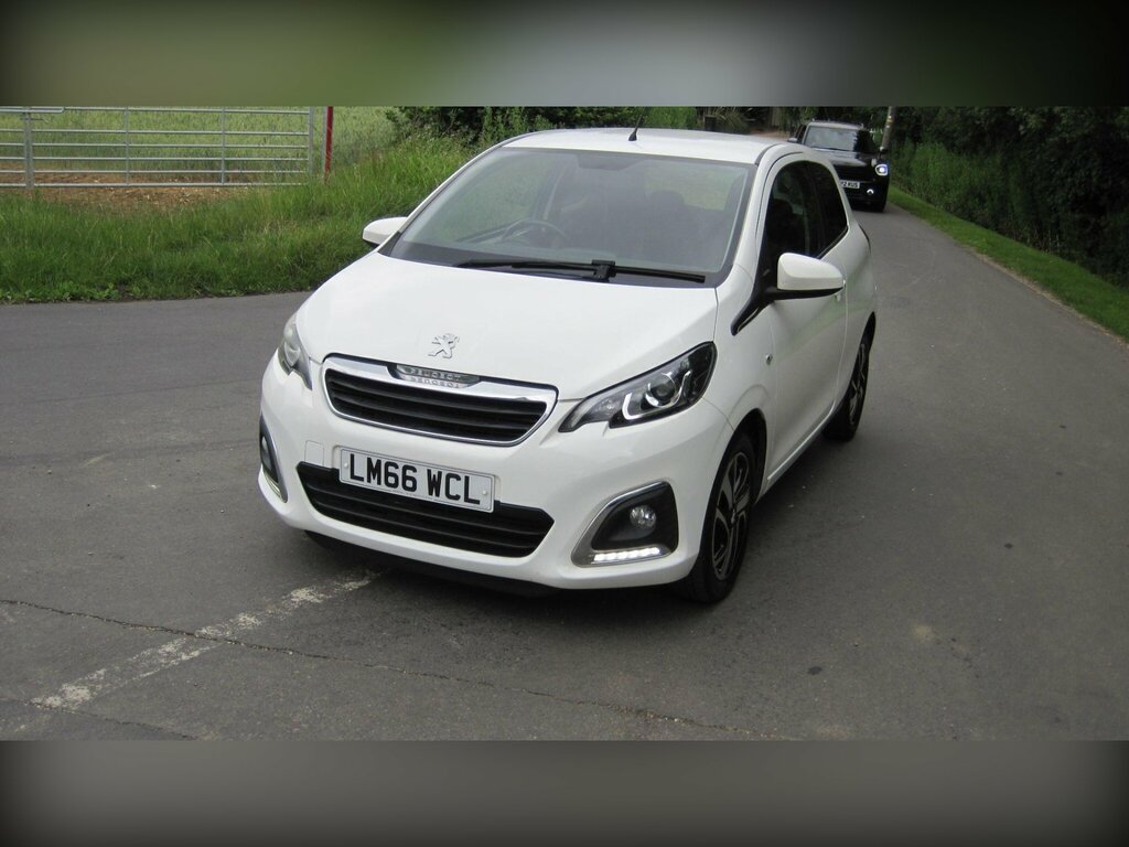 Peugeot 108 1.2 Puretech Allure Euro 6 White #4