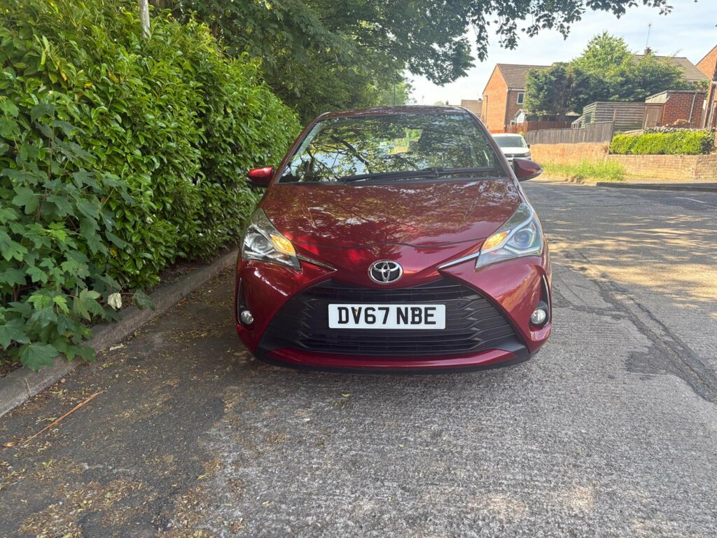 Toyota Yaris 1.5 Vvt-i Icon Tech Euro 6 DV67NBE Red #5