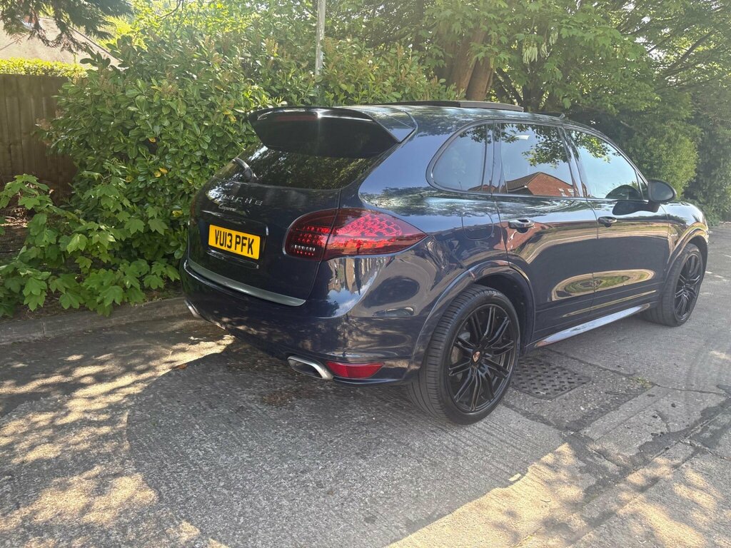 Porsche Cayenne D V6 Tiptronic Red #14