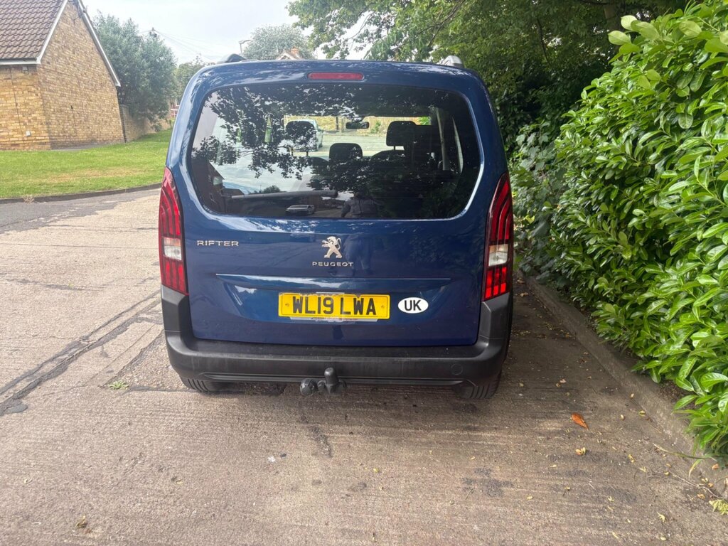Peugeot Rifter Active Grey #67