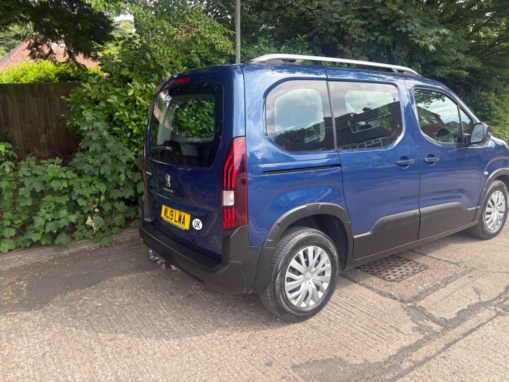 Peugeot Rifter Active Grey #49