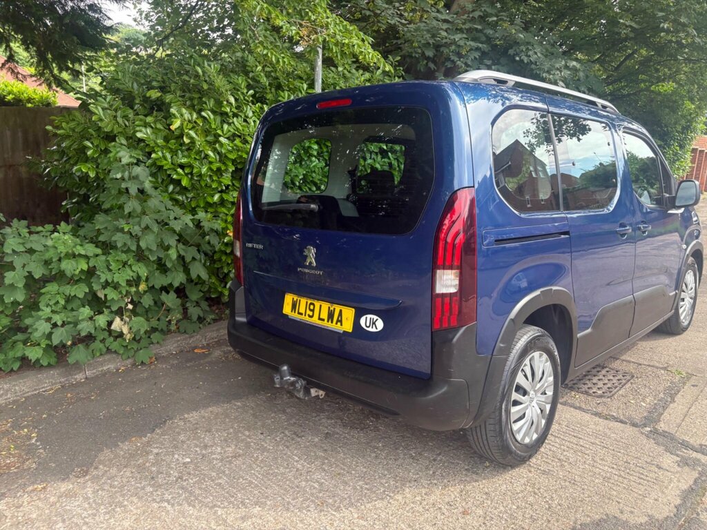 Peugeot Rifter Active Grey #85