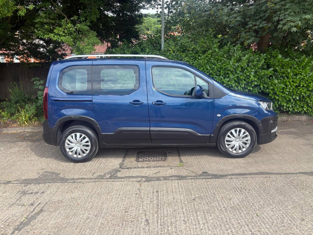 Peugeot Rifter Active Grey #45