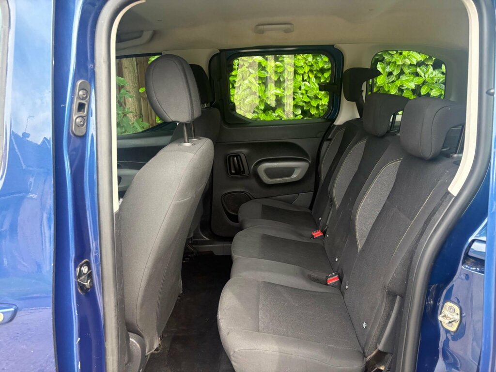 Peugeot Rifter Active Grey #18