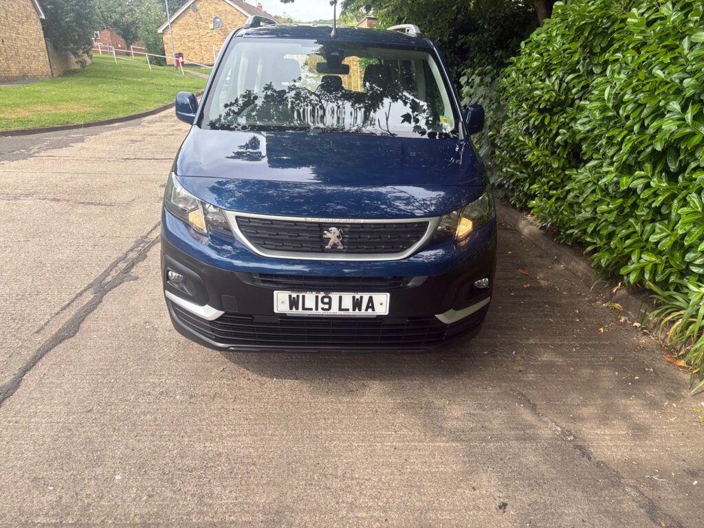 Peugeot Rifter Active Grey #41