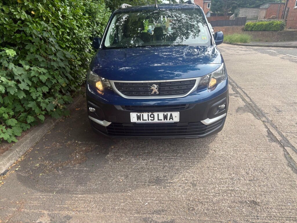 Peugeot Rifter Active Grey #75