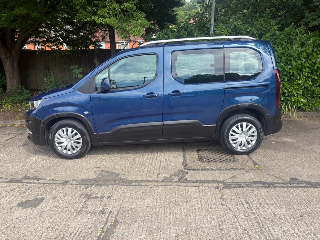 Peugeot Rifter Active Grey #92