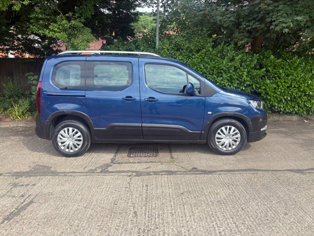 Peugeot Rifter Active Grey #11