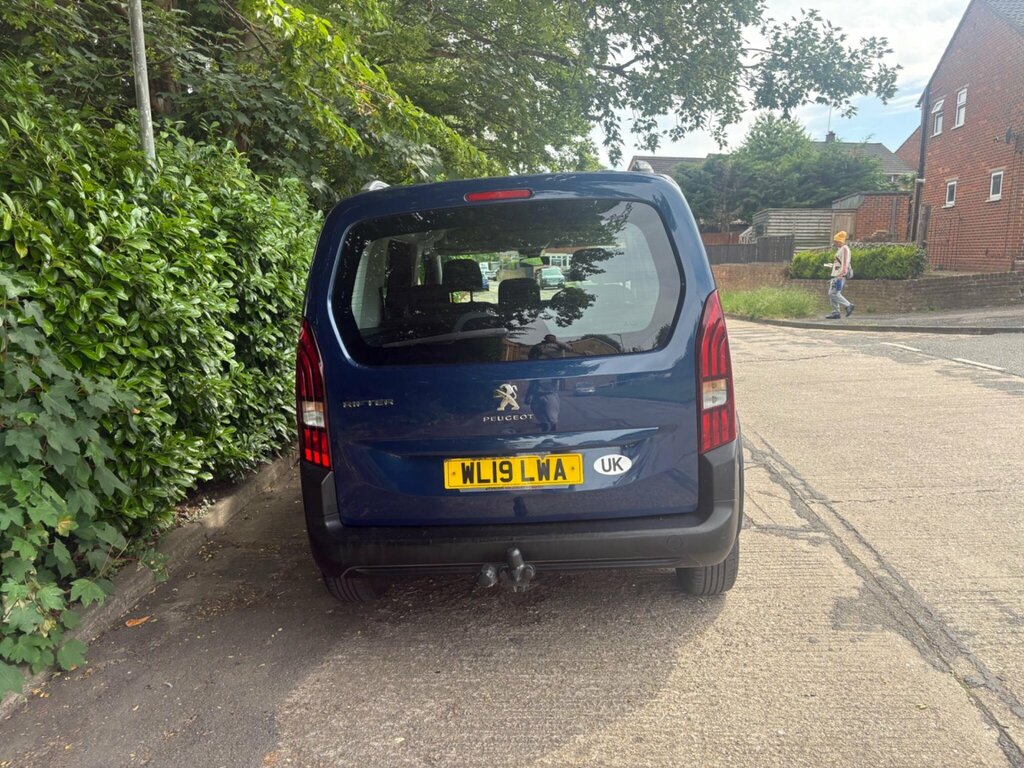 Peugeot Rifter Active Grey #82