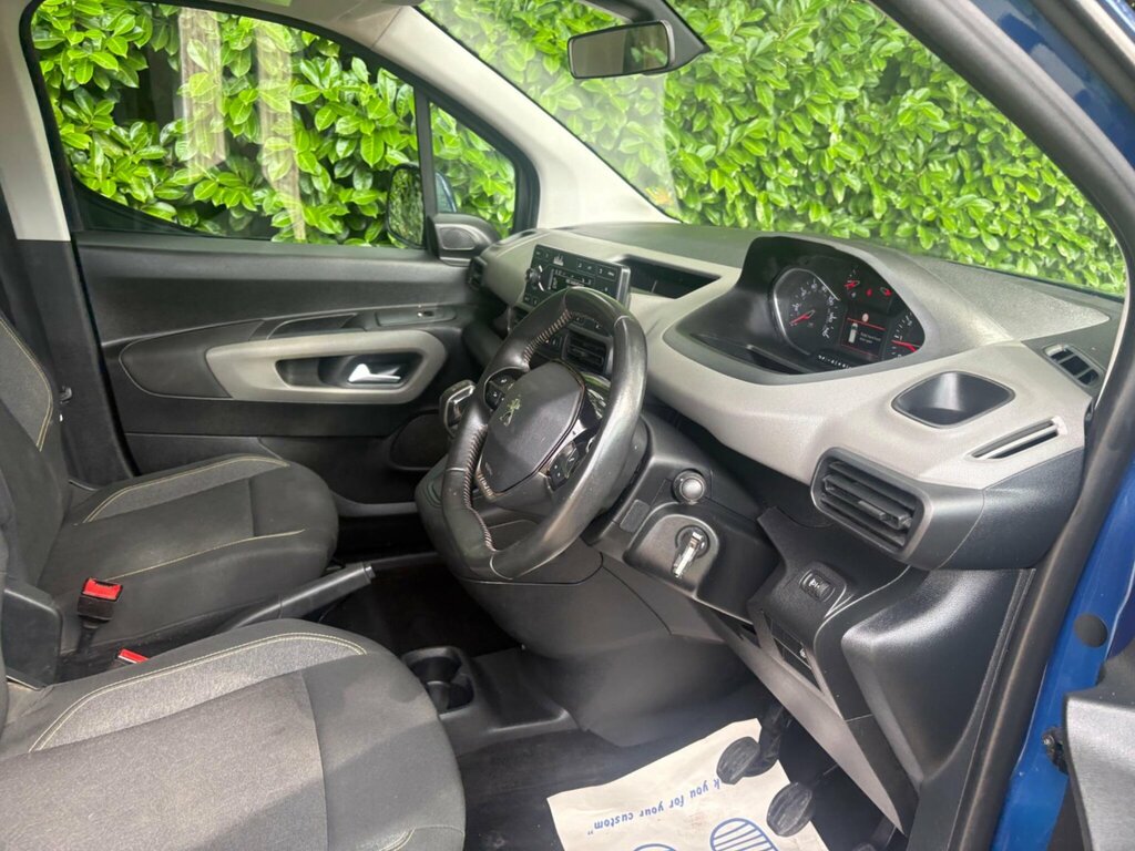 Peugeot Rifter Active Grey #24