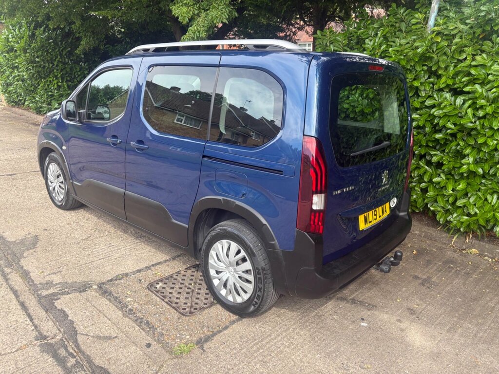 Peugeot Rifter Active Grey #55