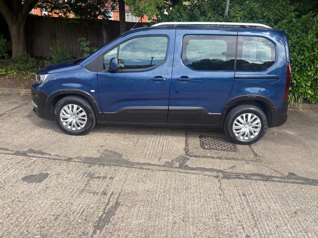 Peugeot Rifter Active Grey #71
