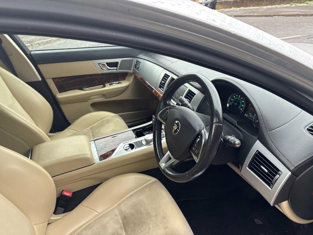 Jaguar XF 2.2D Luxury Euro 5 Ss Black #68