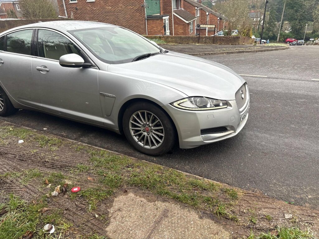 Jaguar XF 2.2D Luxury Euro 5 Ss Black #49