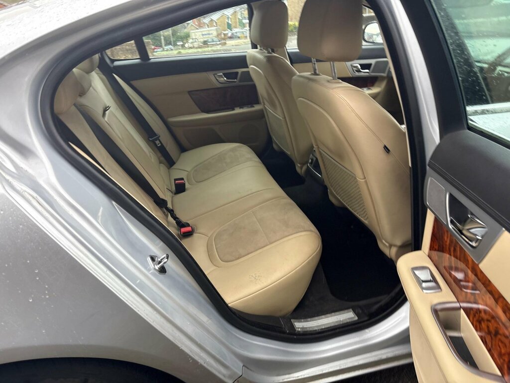 Jaguar XF 2.2D Luxury Euro 5 Ss Black #79