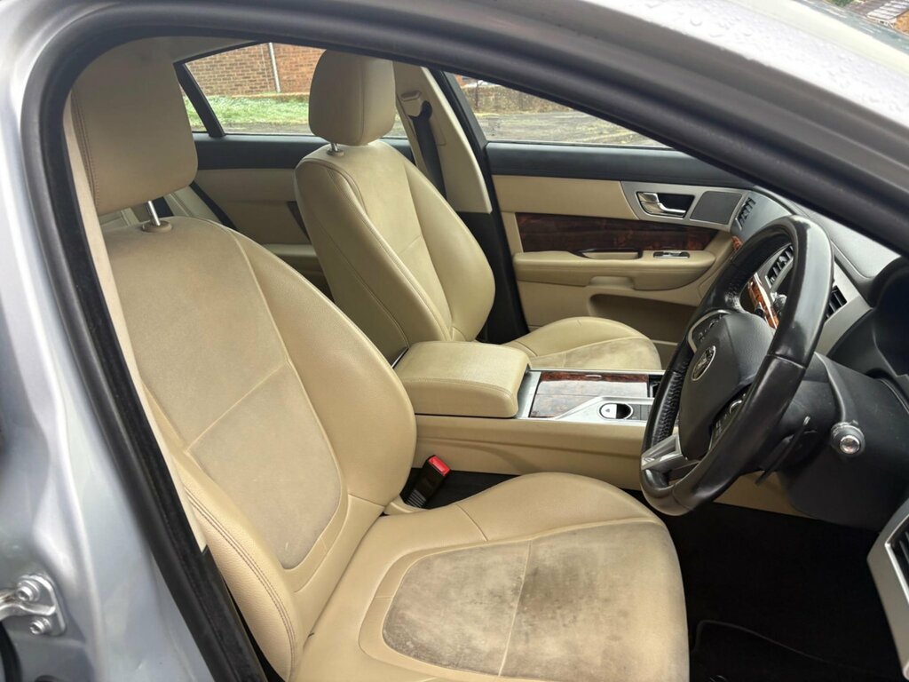 Jaguar XF 2.2D Luxury Euro 5 Ss Black #75