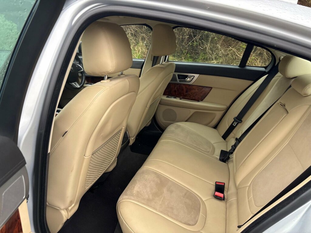 Jaguar XF 2.2D Luxury Euro 5 Ss Black #85