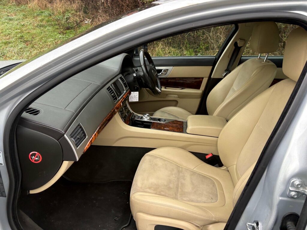 Jaguar XF 2.2D Luxury Euro 5 Ss Black #86