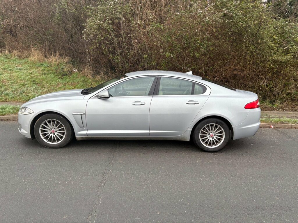 Jaguar XF 2.2D Luxury Euro 5 Ss Black #59