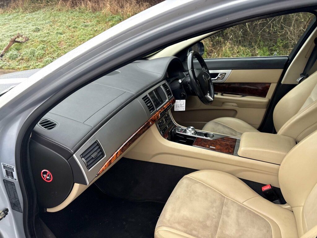 Jaguar XF 2.2D Luxury Euro 5 Ss Black #80