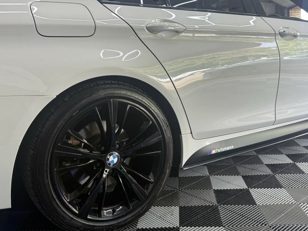 BMW 5 Series 520D M Sport Touring White #11
