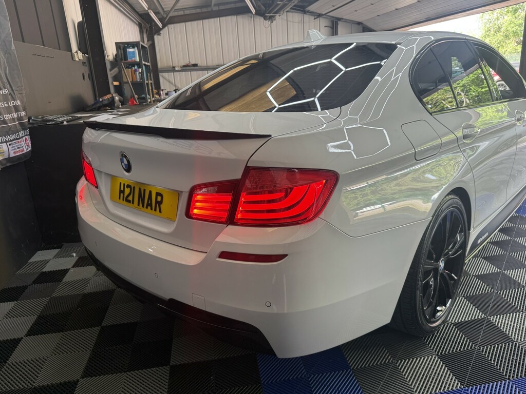 BMW 5 Series 520D M Sport Touring White #10