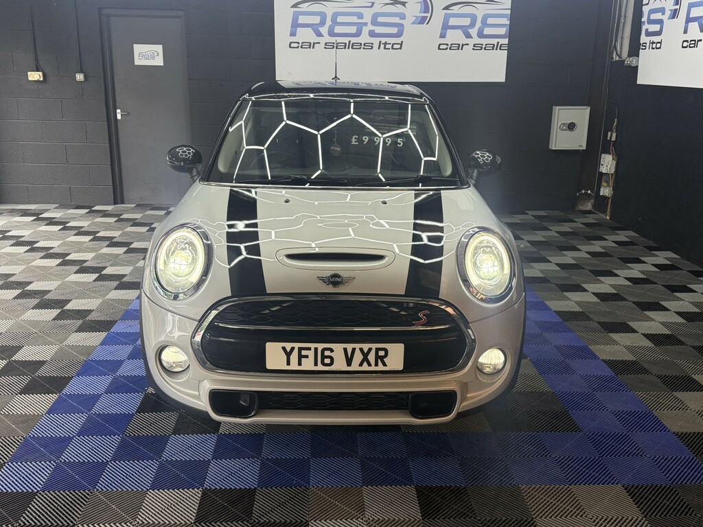 Mini Hatch 2.0 5-Door Hatch Cooper S 2016 YF16VXR Silver #3