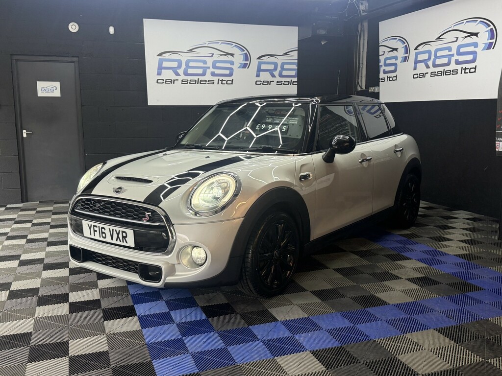 Mini Hatch 2.0 5-Door Hatch Cooper S 2016 YF16VXR Silver #5