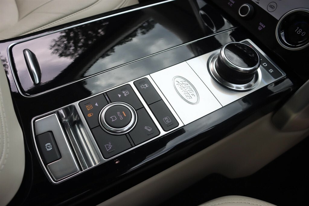 Land Rover Range Rover Dynamic Edition  #27