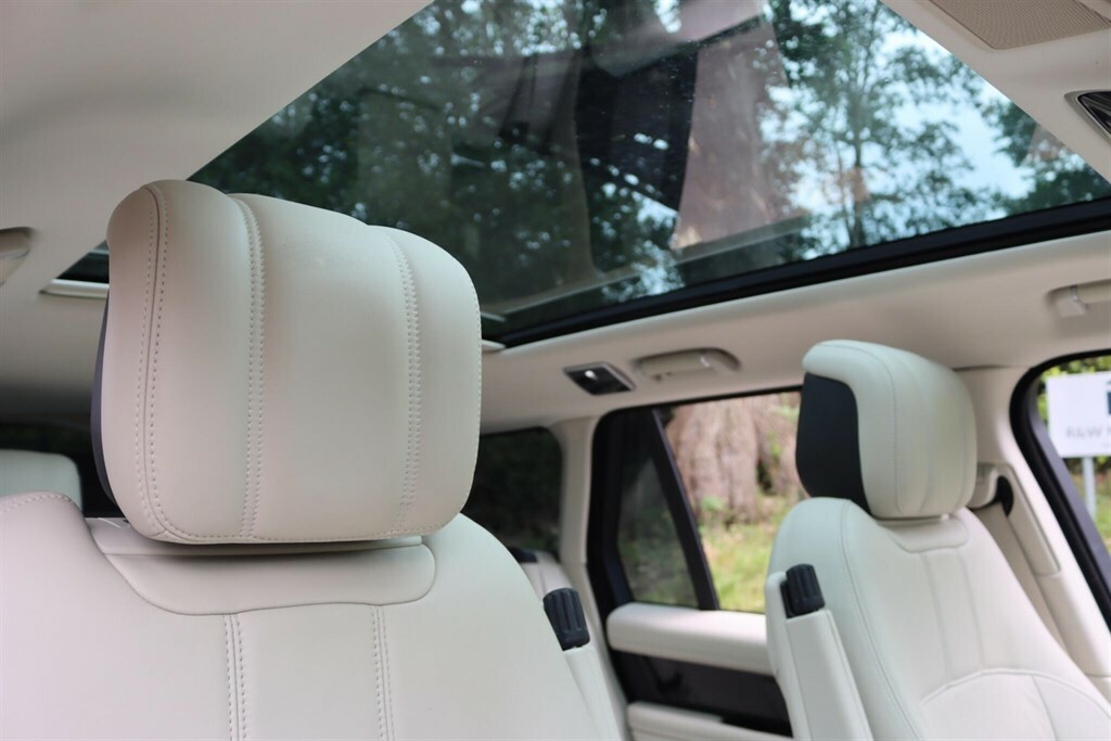 Land Rover Range Rover Dynamic Edition  #10