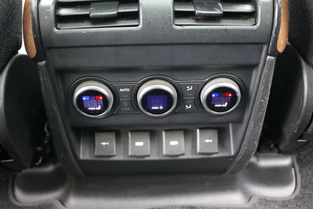 Land Rover Defender 110 2.0 D240 S 110 Blue #23
