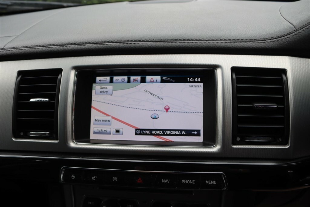 Jaguar XF 3.0D V6 Luxury Euro 5 Ss White #29