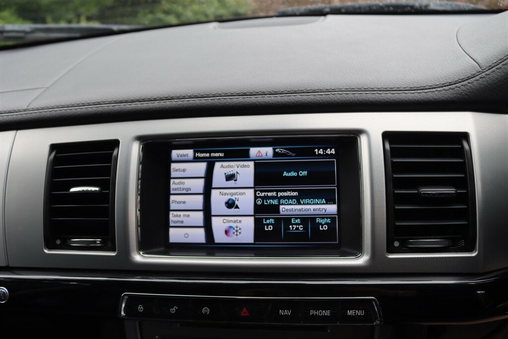 Jaguar XF 3.0D V6 Luxury Euro 5 Ss White #28