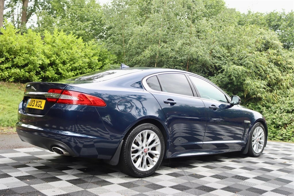 Jaguar XF 3.0D V6 Luxury Euro 5 Ss White #24